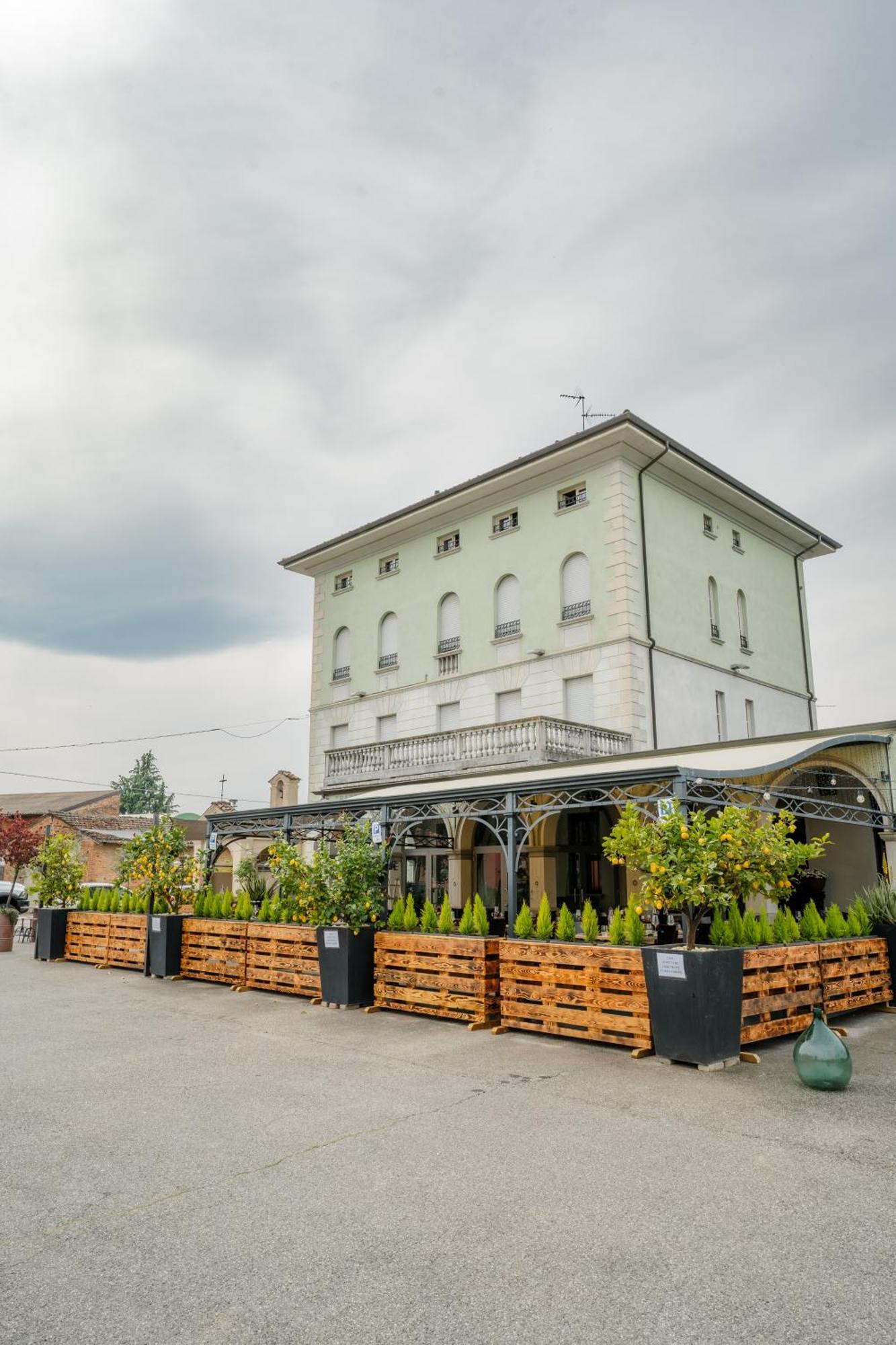 Ca'Os Locanda&Grill Vigostano ภายนอก รูปภาพ